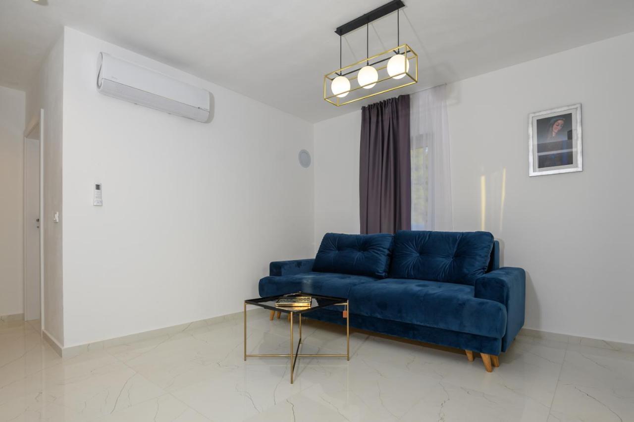 Luxury Apartments Leonika Бибинье Экстерьер фото