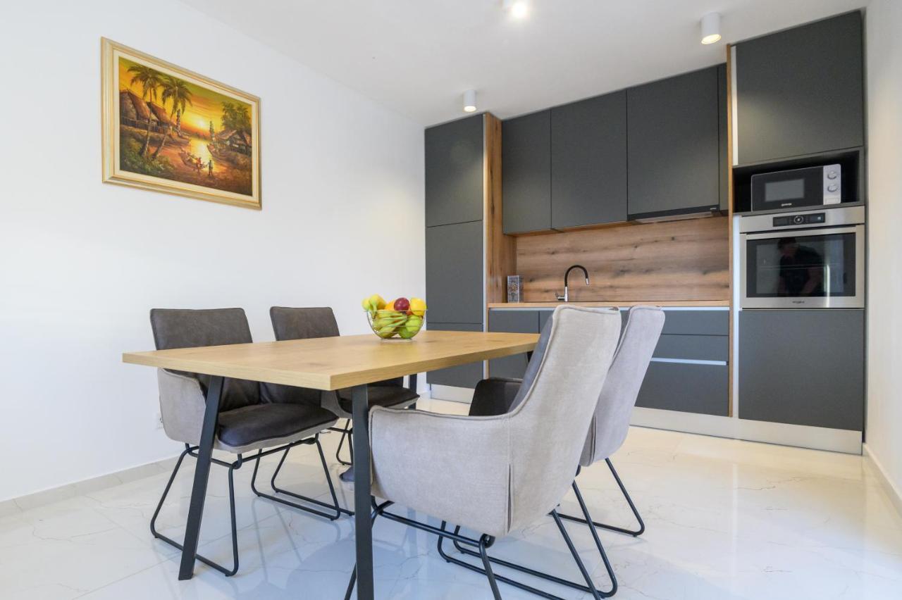 Luxury Apartments Leonika Бибинье Экстерьер фото