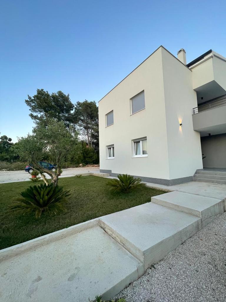 Luxury Apartments Leonika Бибинье Экстерьер фото